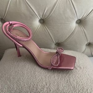 Pink metallic heel